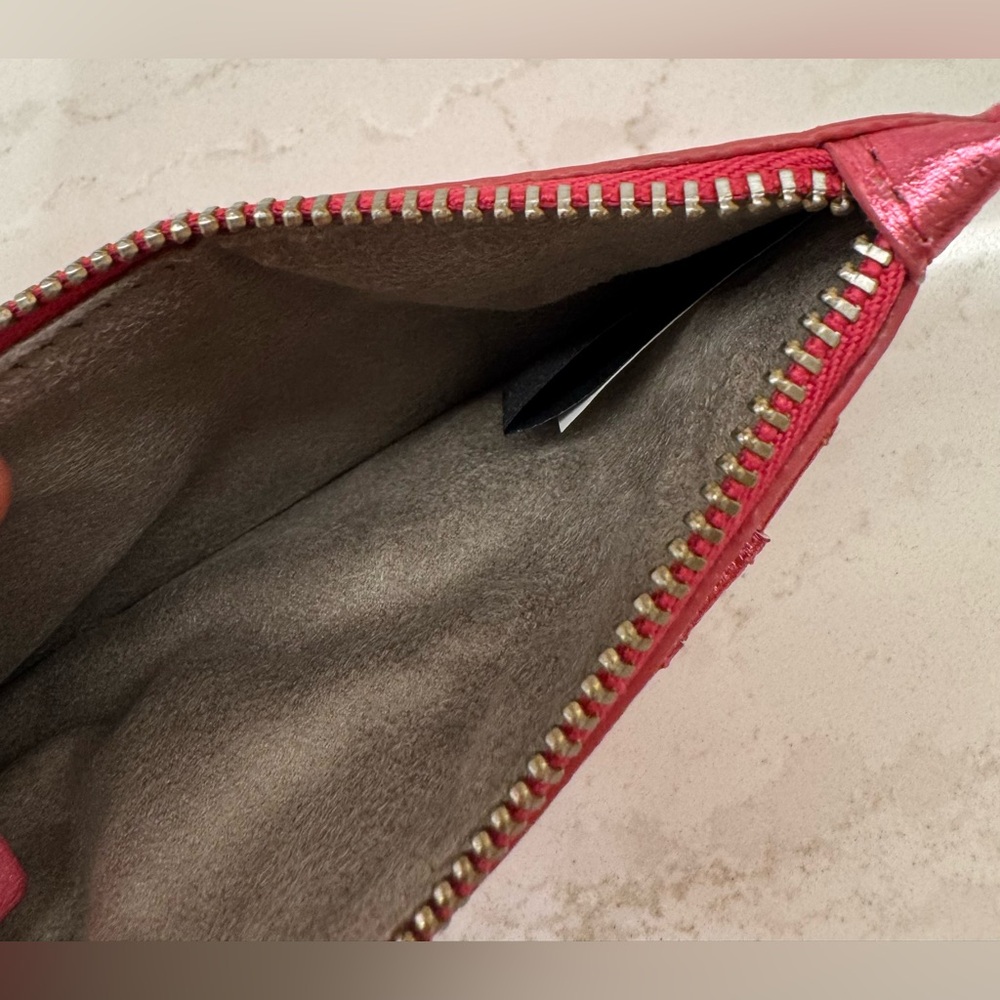 💝 Vince Camuto Pink Metallic Leather Zip Wallet Card Holder - Picture 6 of 8